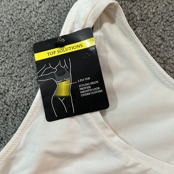 NWT - Maidenform - camisole - Picture 3 of 5